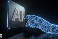 صورة ليد رقمية تضغط على أيقونة تحمل حرفي AI في إشارة إلى الذكاء الاصطناعي.