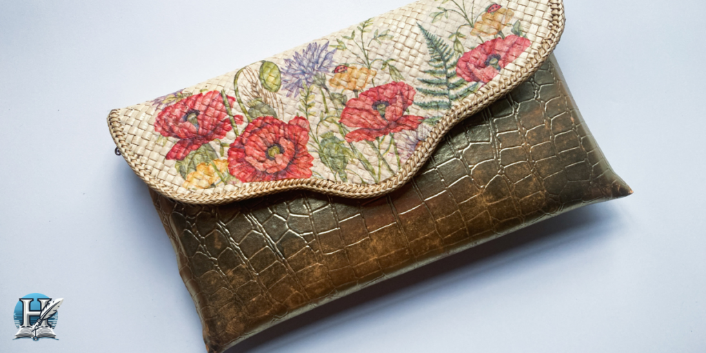 حقيبة مطرزة